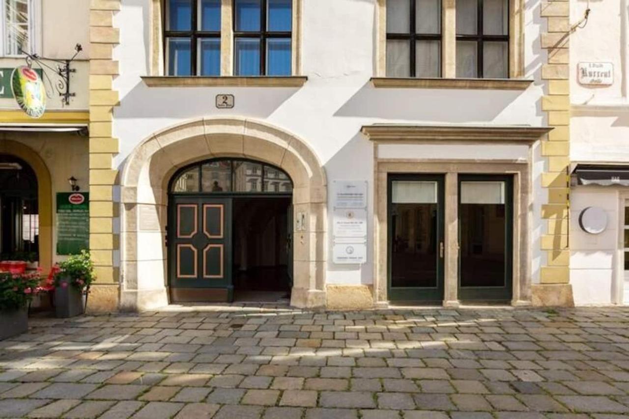Air Condition I All Sights In Walking Distance I 201 Mbit Wifi Vienne Extérieur photo